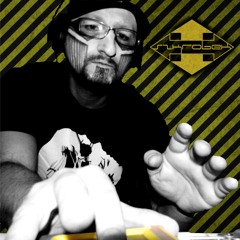 Virrasztok A Hutlen Asszony Balladaja