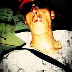 *~º°♪♫>paIN.duSt.<♫♪°º~*