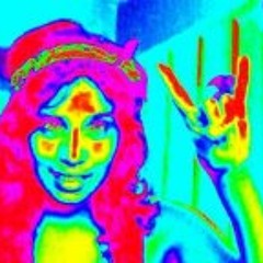 Darling Daniela Bueno