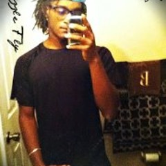 Bjizzle Fłÿ (Cinco)