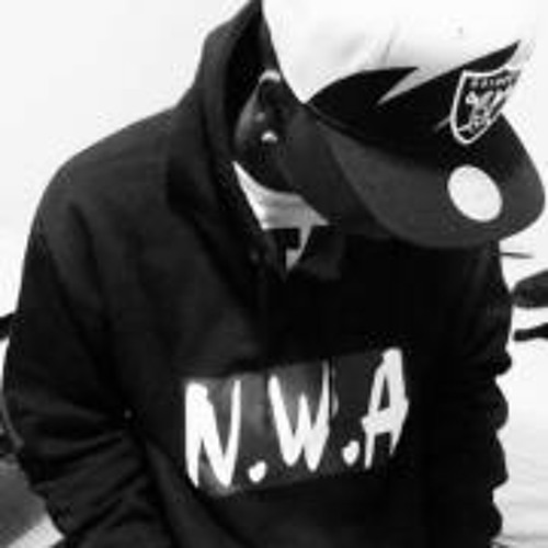 Dj Winiez - What Is Love Sample