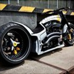 2 Tuning-Tupac- Gangstas Paradise (techno remix)