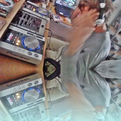 Jonathan-Goa mix 2012