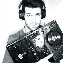 Deep Xcape - House According To Jazz (Luca Carletti Drum Remix)