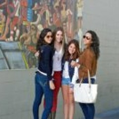 montse_a93@hotmail.com