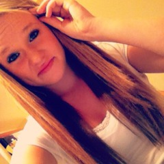 TayyylorrNiiicoleeBitxh