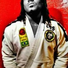 Kelly Quiet Man Gray