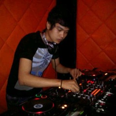 DJ Deny Amris