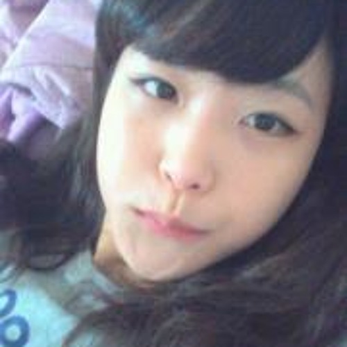Mina  Yook’s avatar