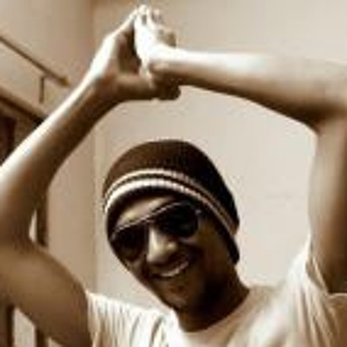 Naan thedum Sevvanthi poovithu