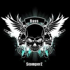 BassStomperz