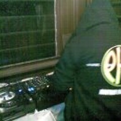 kick1t int0 HARDBASS