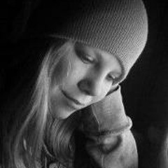 Steffanie Lee-Lee Hoell