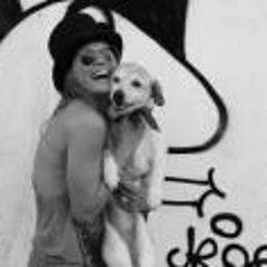 DjMina Molfino. falsa