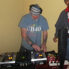 Steve Mac-Paddys Revenge VS Mint Royale-Blue Song