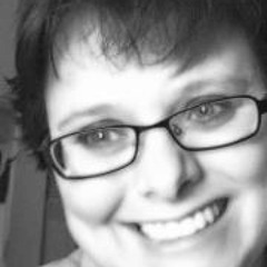 Thea Bester-Swanepoel