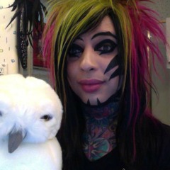 Dahvie Vanity