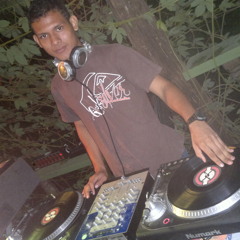 Alex Jafeth Obando S.