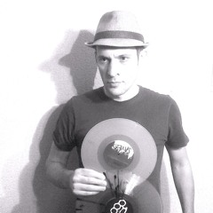 ILYA (Official Page)