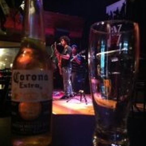Champagne Supernova - Oasis - cover Alvaro Gonzales.