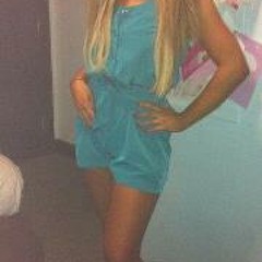 LIVE - Numb- jamelia cover (Farrah Brookfield)