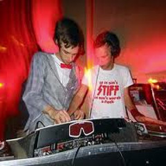 2MANY DJs