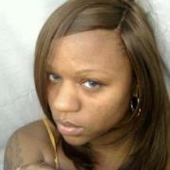 Nicey Oso'Fancy White