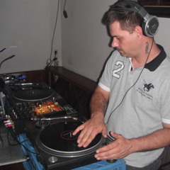 DJ PARTYRAISER @ Musiketa Podcast 16 (Agosto 2011)