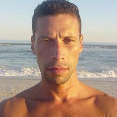 DJAdriannos