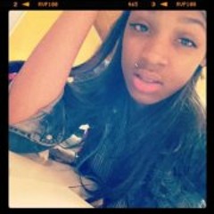 Rihanna-Mamas Thompson