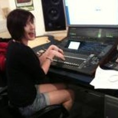 hannawebb1987@gmail.com