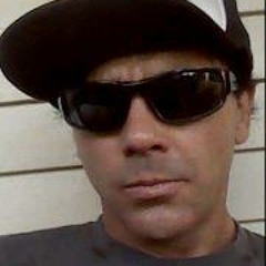 David Sidley (dj D3 / D3zTRx)