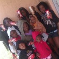 Minouche LadiiZoe Moore