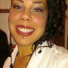 Evie ColdWorld Yvette