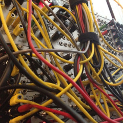 Intellijel uMod demo - processing Machinedrum