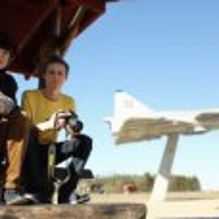 Simon Surfing Karlsson