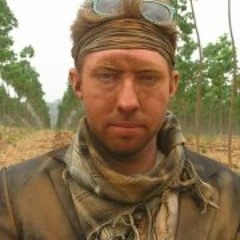 Mike Stretch Skinner