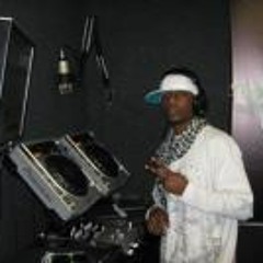 Deejay DettolStarbwoy