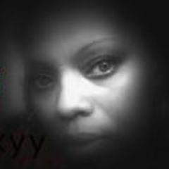 SKYY DREADLOCBARBIIE