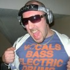 Mikey 'TwoCubes' Charnock