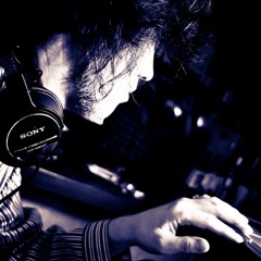 DJ919 a.k.a.國枝志郎