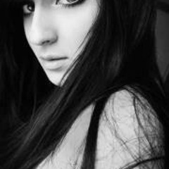 Nicole Furajtárová