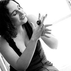 Rebeca Vallejo Music