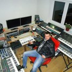 Ona tanczy dla mnie -remix hands up 2013-demo