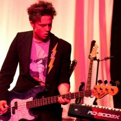 Davelovesbass!
