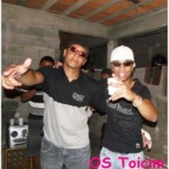 Thiaguinho- buque de flores