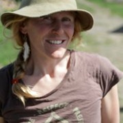 Maude-Hélène Desroches