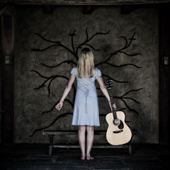 Erica Lynn/Luck-E 13