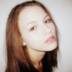 Esther Báthory D'Équinoxe