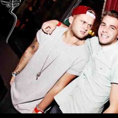 kyleLOVEDOUGHthewlis